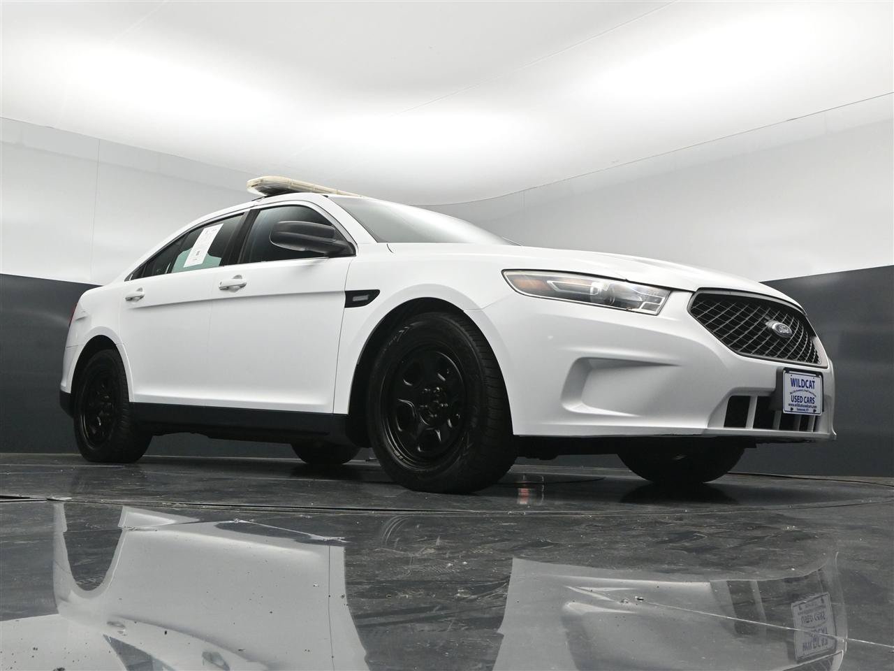 Used 2015 Ford Taurus Police Interceptor AWD image 28