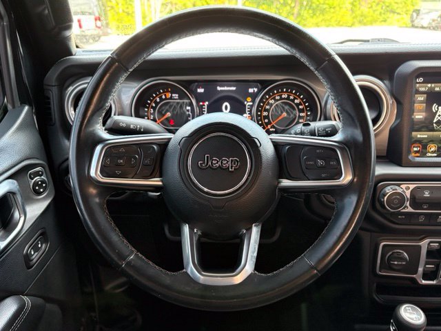 Used 2018 Jeep Wrangler Unlimited Sahara AWD/4WD image 14