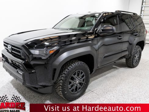 Used 2026 Toyota 4Runner SR5 image 2