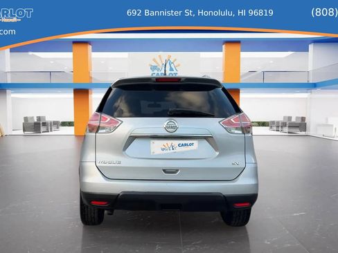 Used 2016 Nissan Rogue SV image 15