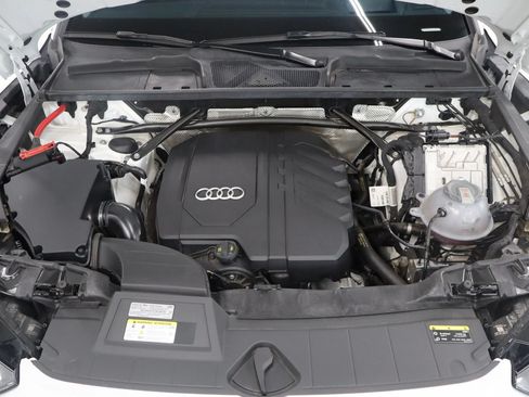 Used 2024 Audi Q5 2.0T Prestige AWD/4WD image 5