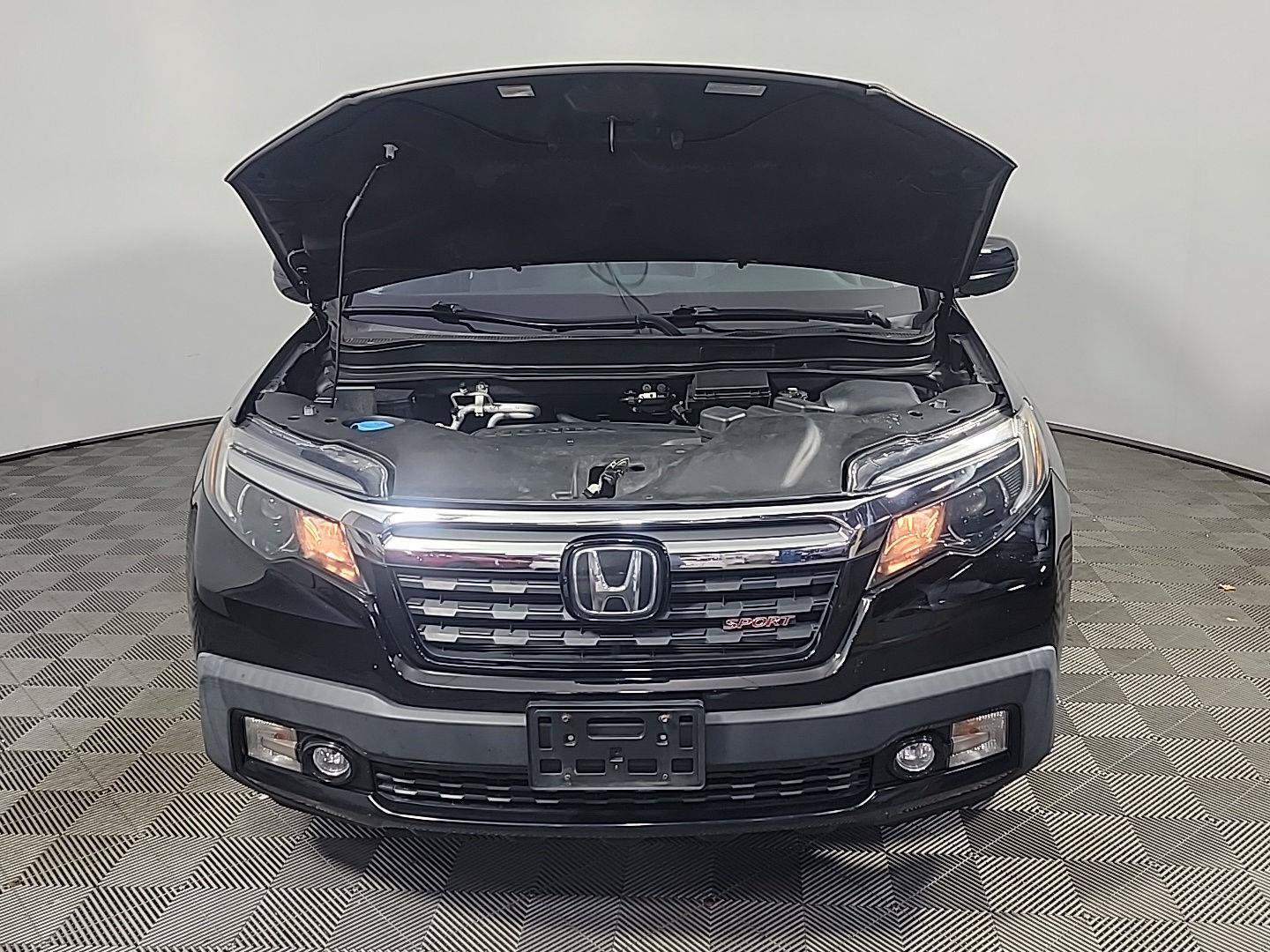 Certified 2020 Honda Ridgeline Sport image 12