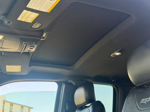 Used 2018 Ford F150 Raptor w/ Equipment Group 802A Luxury AWD/4WD image 32