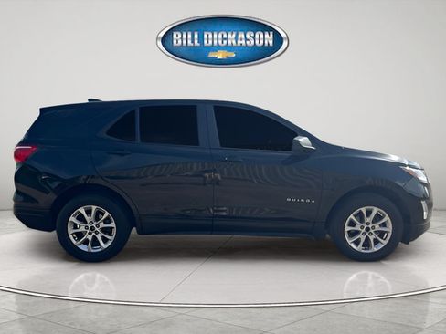 Used 2020 Chevrolet Equinox LS w/ LS Convenience Package AWD/4WD image 10