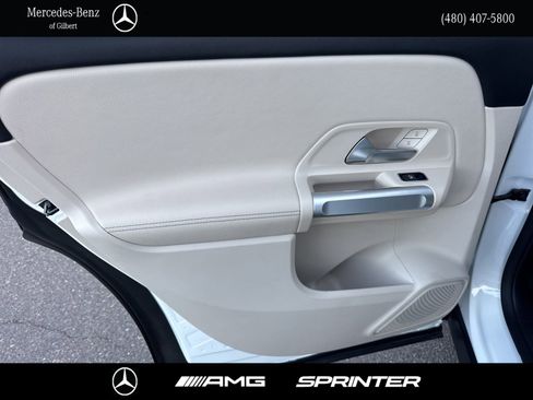 Certified 2023 Mercedes-Benz GLB 250 image 20