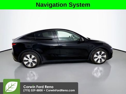 Used 2020 Tesla Model Y Long Range image 8