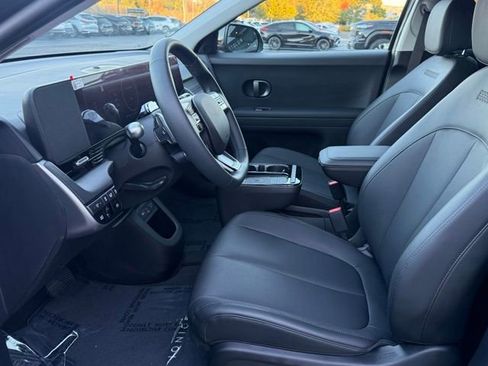 Used 2025 Hyundai Ioniq 5 SEL image 11
