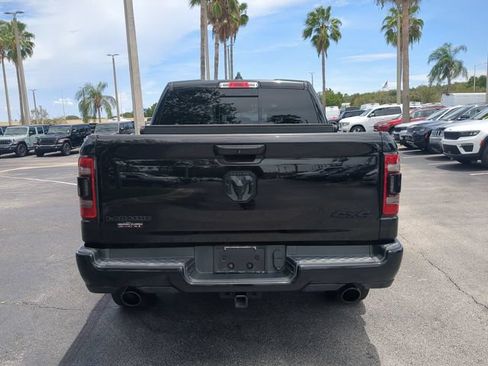 Used 2019 RAM 1500 Laramie AWD/4WD image 6