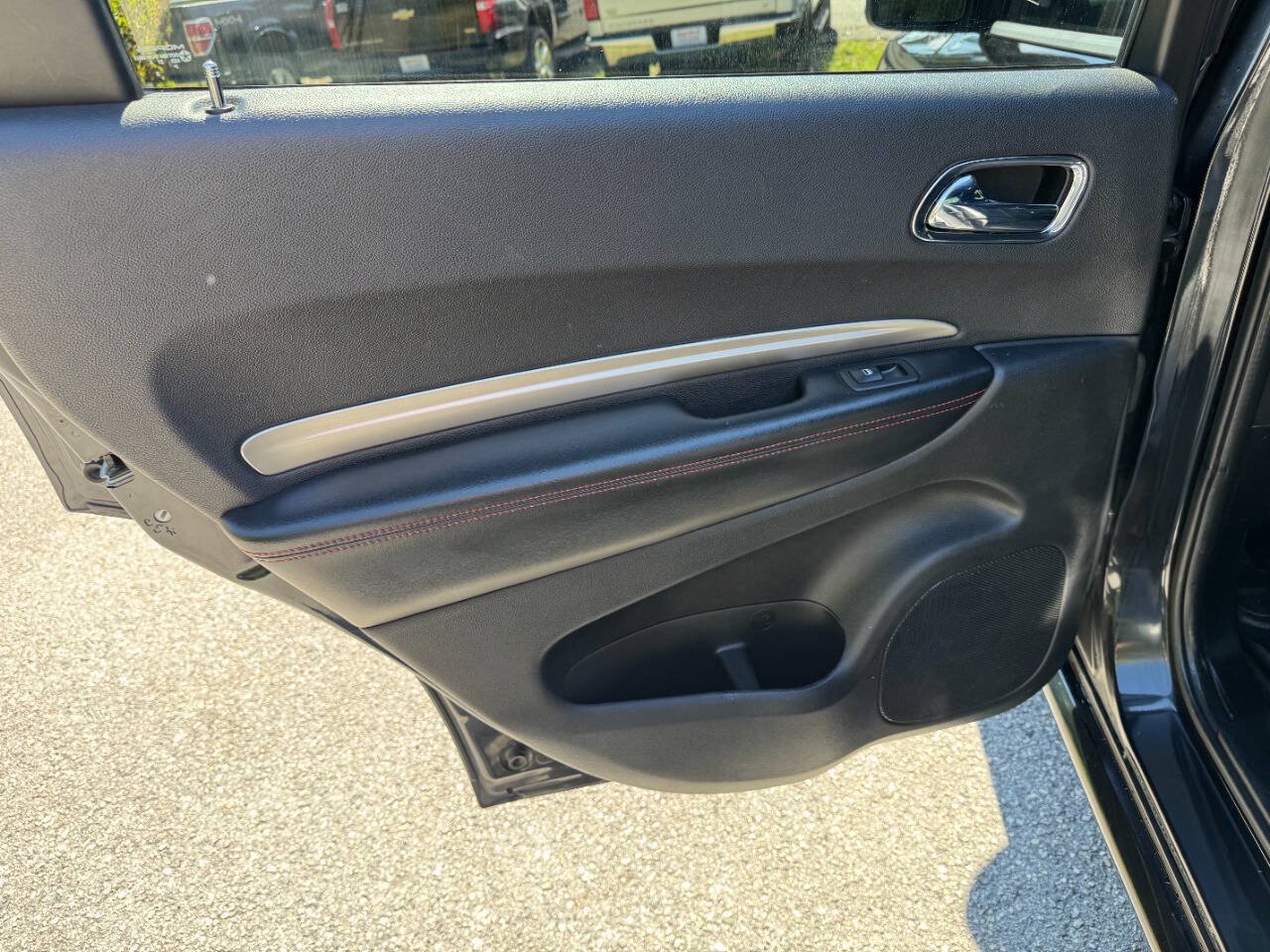 Used 2015 Dodge Durango R/T AWD/4WD image 40