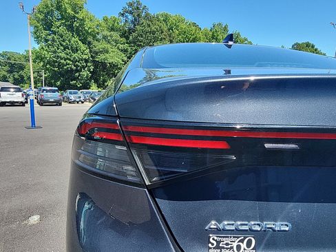 Used 2024 Honda Accord EX image 13