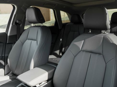 New 2026 Audi Q5 Premium AWD/4WD image 22
