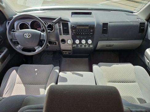Used 2010 Toyota Tundra image 13