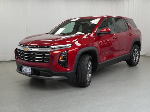 Certified 2025 Chevrolet Equinox LT w/ Safety and Technology Package AWD/4WD image 5