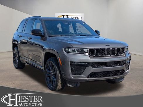 New 2026 Jeep Grand Cherokee Limited image 1