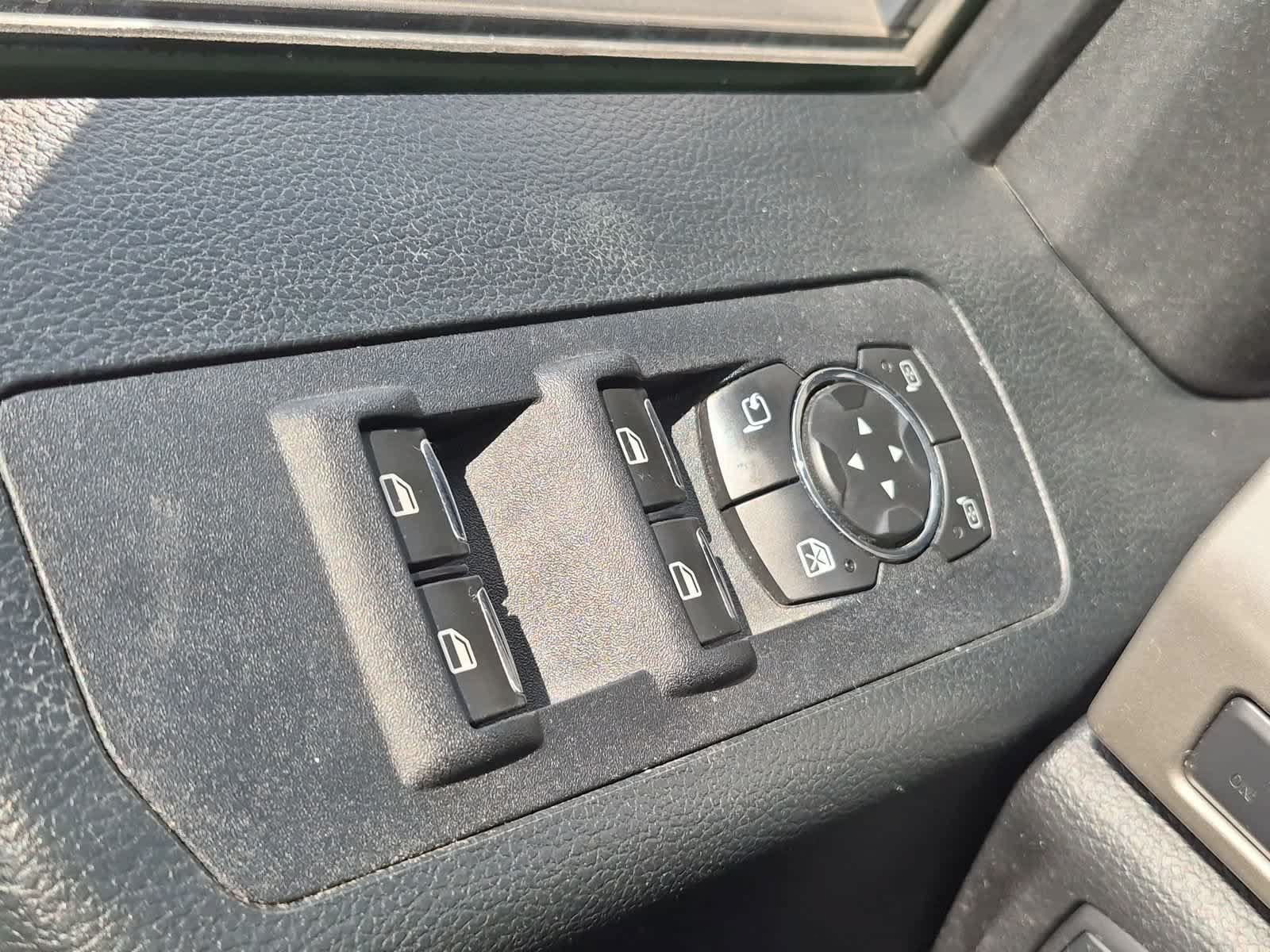 Used 2016 Ford F150 Lariat AWD/4WD image 28