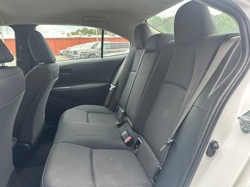 Used 2023 Toyota Corolla LE FWD image 8