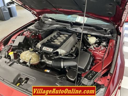 Used 2016 Ford Mustang GT Premium RWD image 38