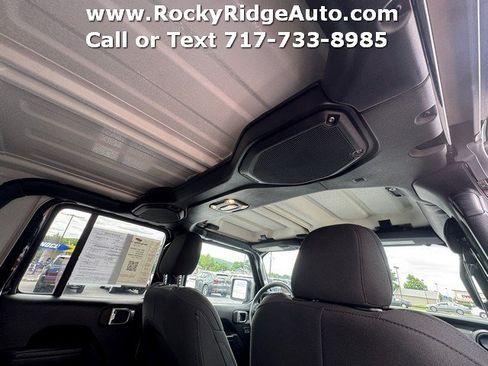 Used 2023 Jeep Gladiator Sport AWD/4WD image 31