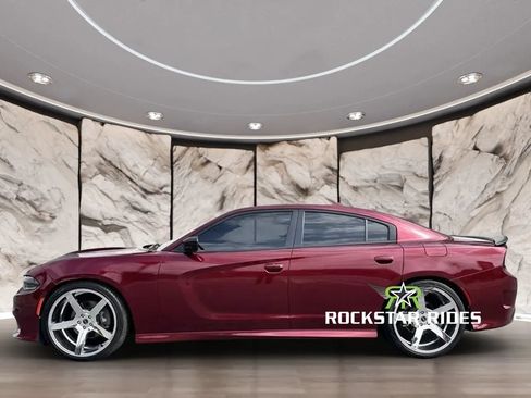 Used 2019 Dodge Charger R/T w/ Driver Confidence Group RWD image 23