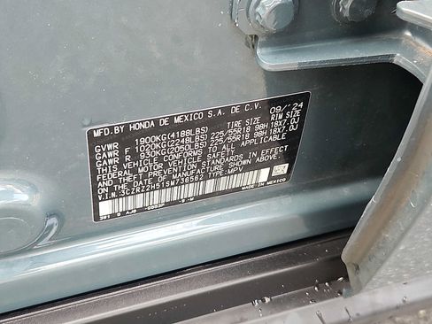 Certified 2025 Honda HR-V Sport image 27