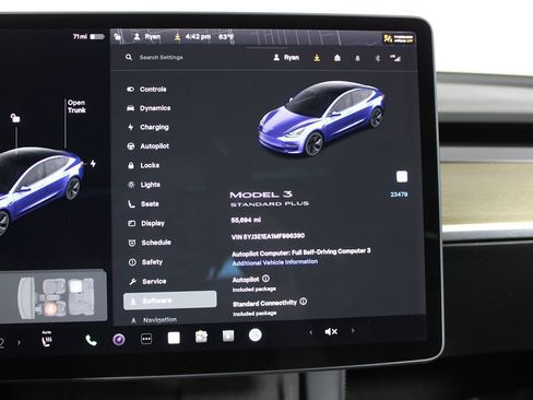 Used 2021 Tesla Model 3 Standard Range Plus image 16