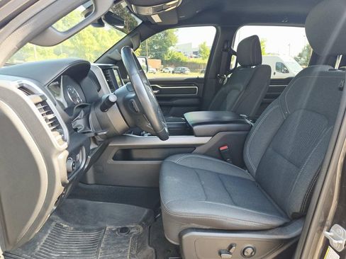 Used 2022 RAM 1500 Big Horn AWD/4WD image 11