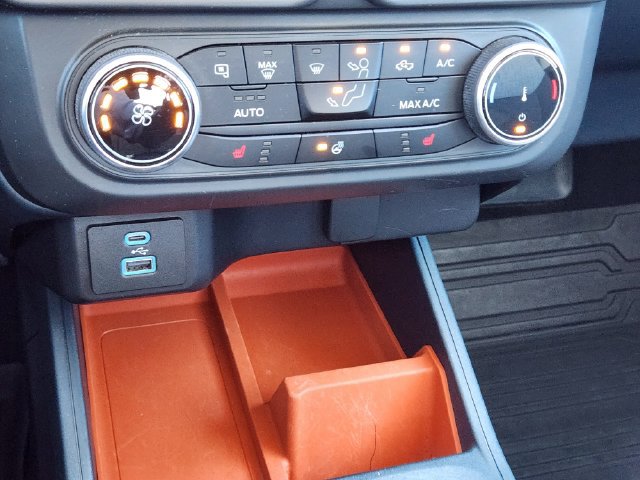 Used 2023 Ford Maverick XLT w/ XLT Luxury Package FWD image 19