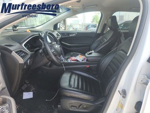 Used 2020 Ford Edge SEL AWD/4WD image 12