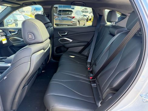 New 2026 Acura RDX Base image 25