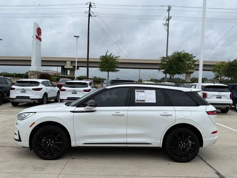 Used 2023 Lincoln Corsair Reserve w/ Equipment Group 202A AWD/4WD image 7