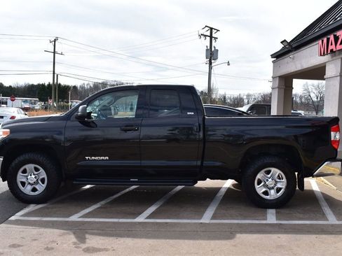 Used 2017 Toyota Tundra SR5 AWD/4WD image 6