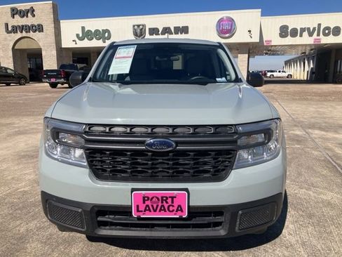 Used 2024 Ford Maverick XLT image 2