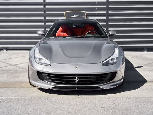 Used 2020 Ferrari GTC4Lusso V12 image 16