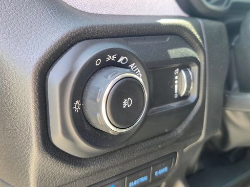 Used 2025 Jeep Wrangler Unlimited Sport S 4xe AWD/4WD image 14