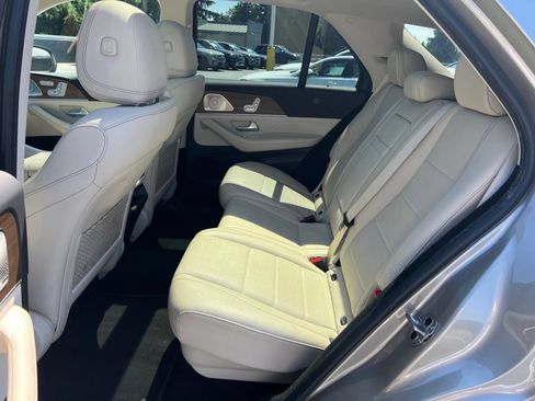 Used 2022 Mercedes-Benz GLE 350 4MATIC image 17