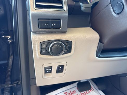 Certified 2020 Ford F150 Limited w/ Trailer Tow Package image 29