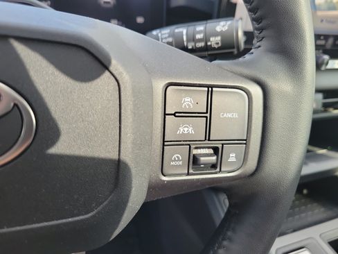 Used 2026 Toyota RAV4 Limited AWD/4WD image 29