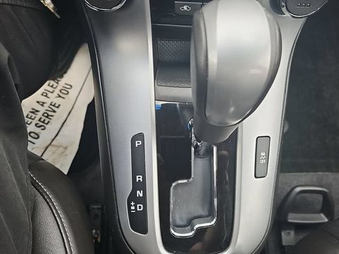 Used 2011 Chevrolet Cruze LT FWD image 18