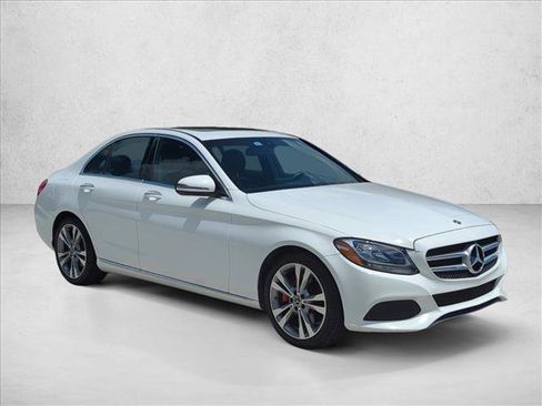 Used 2018 Mercedes-Benz C 300 Sedan image 3