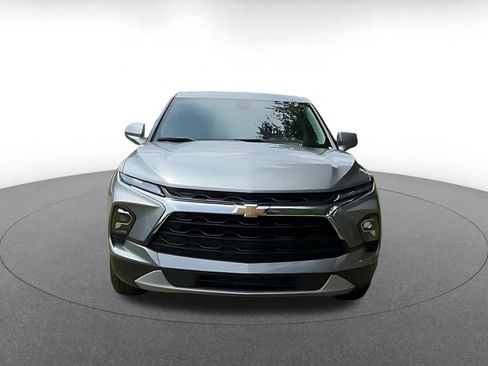 Used 2026 Chevrolet Blazer LT FWD image 4
