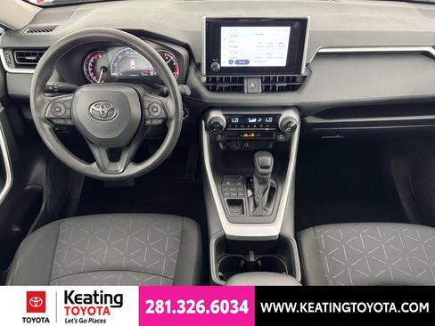 Certified 2025 Toyota RAV4 XLE AWD/4WD image 24