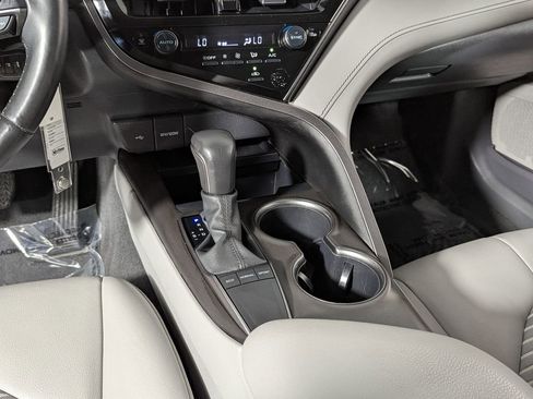 Used 2023 Toyota Camry SE image 33