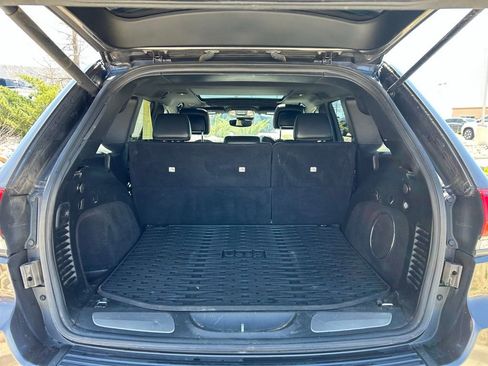 Used 2018 Jeep Grand Cherokee Trailhawk w/ Trailhawk Luxury Group AWD/4WD image 29