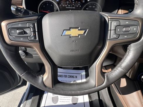 Used 2021 Chevrolet Suburban High Country image 14