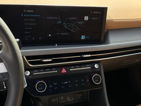 Used 2024 Hyundai Sonata Limited image 18