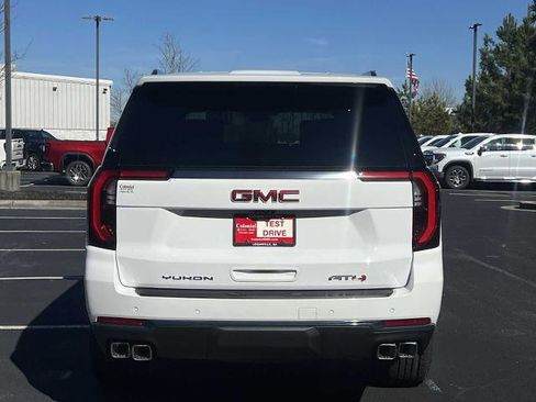 New 2026 GMC Yukon XL AT4 w/ AT4 Premium Plus Package image 28