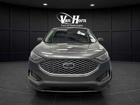 Used 2023 Ford Edge SEL w/ Convenience Package AWD/4WD image 2