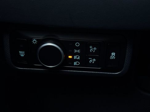 Used 2024 Ford Mustang Mach-E Select w/ Comfort Package Lite image 31