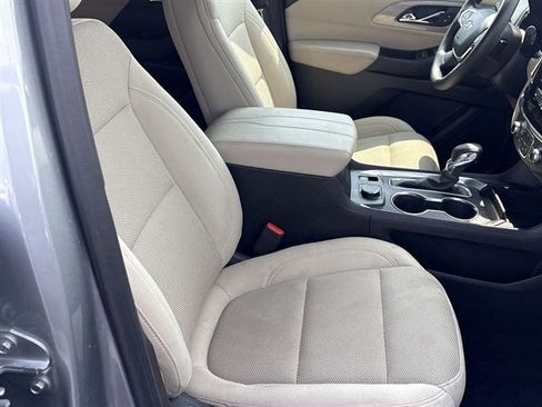 Certified 2023 Chevrolet Traverse LS w/ Midnight/Sport Edition FWD image 26