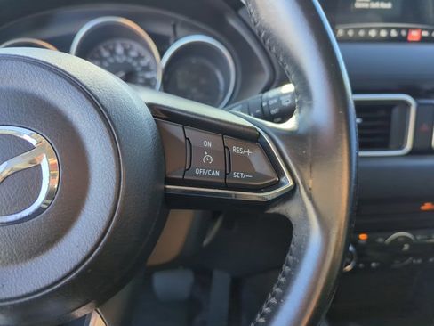 Used 2017 MAZDA CX-5 Touring w/ Preferred Equipment Package FWD image 15